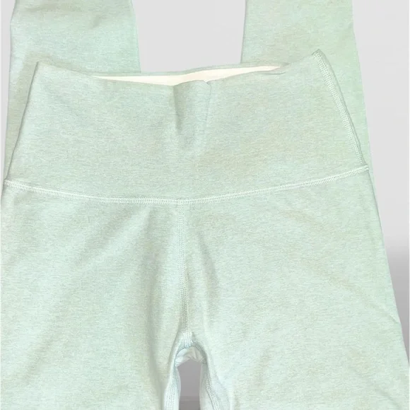 Beyond Yoga Tropical Waters Medium Leggings Spacedye High Waisted Pilates Crop - Picture 2 of 5